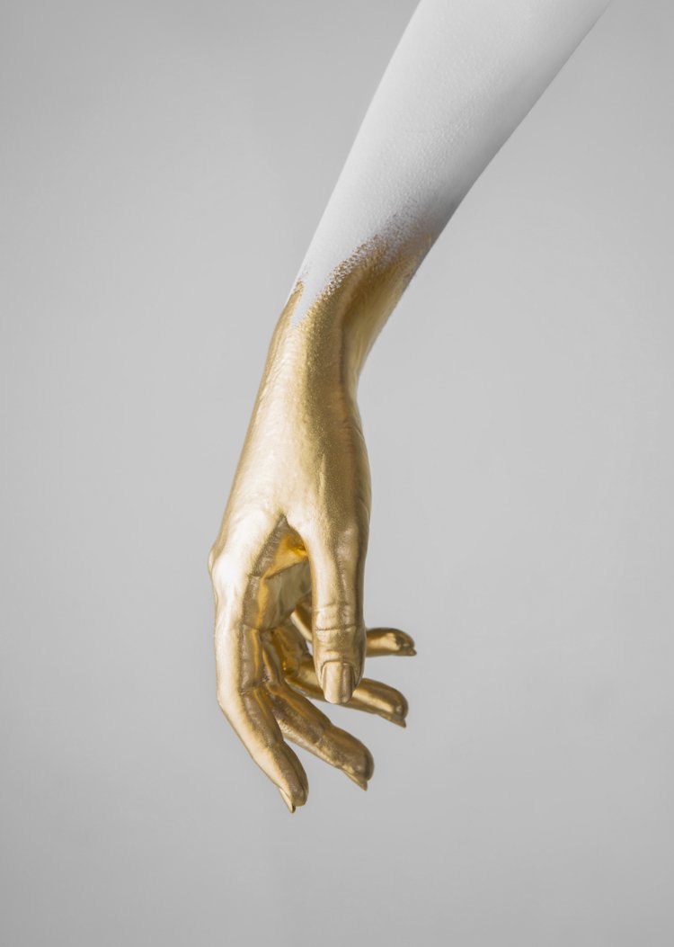 Hand of Gold